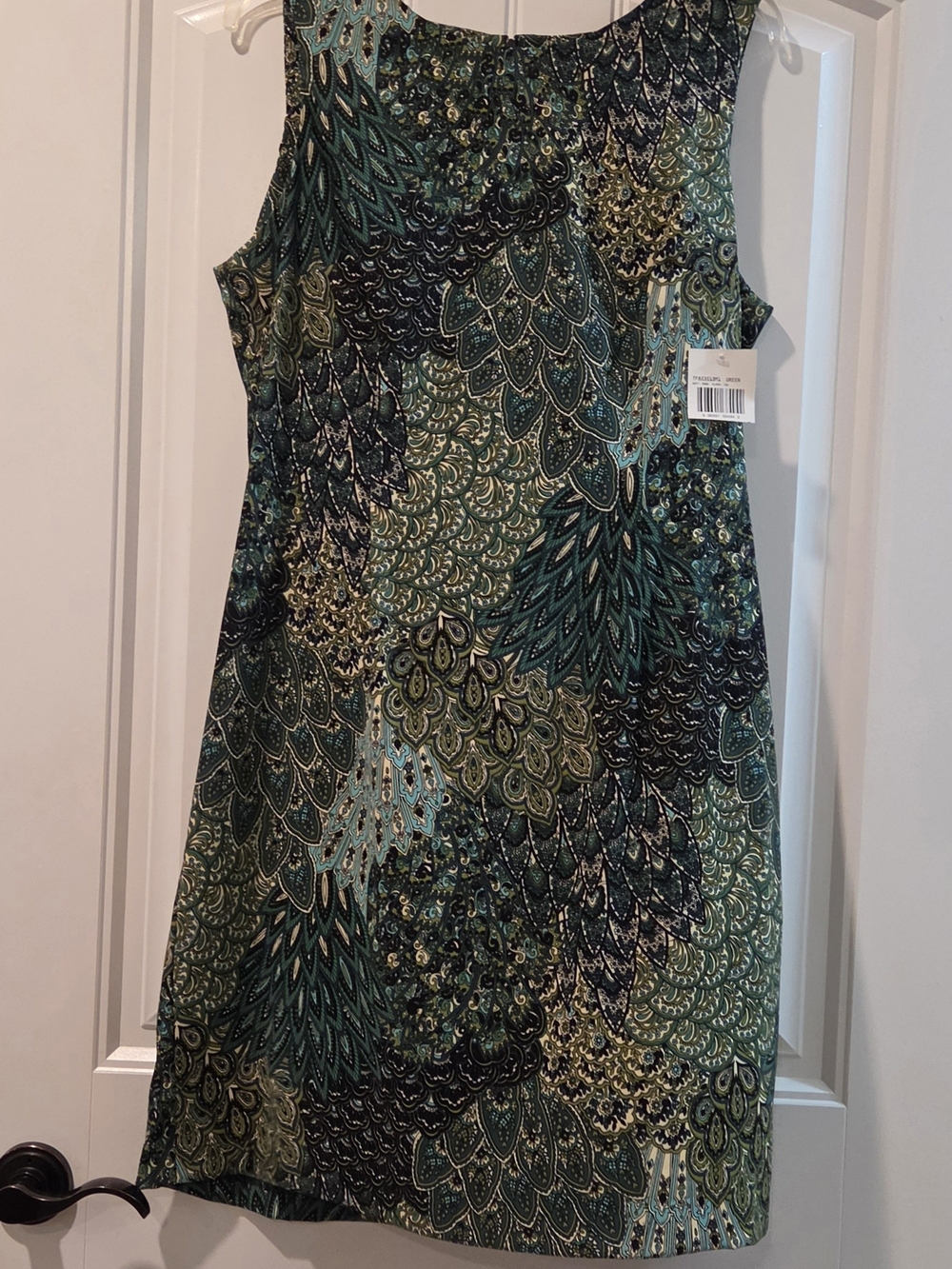connected apparel Teal and Olive Paisley-Print Sleeveless Shift Dress
